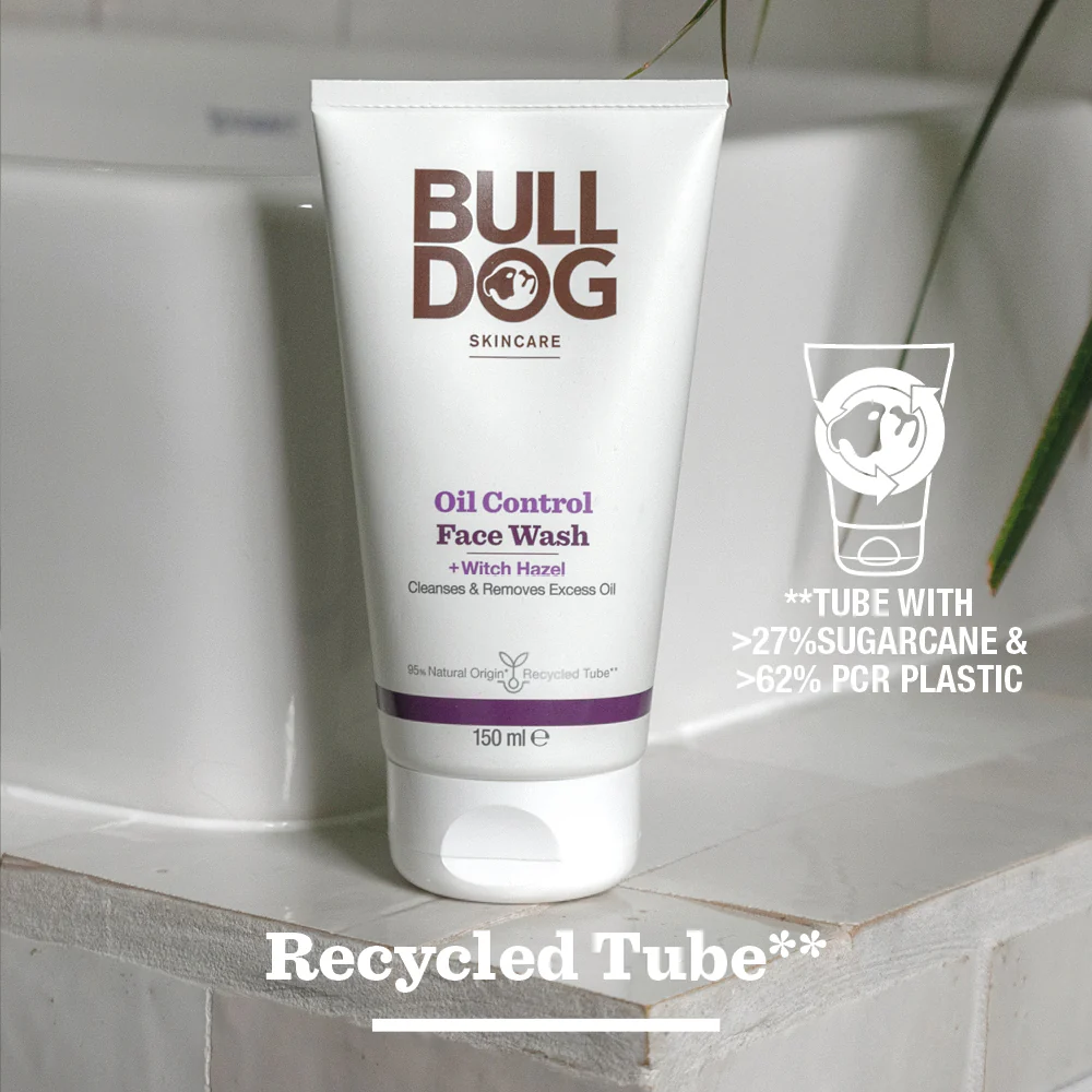 Oil Control Face Wash - Image 5